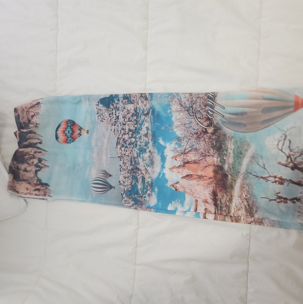 Printed Scarf One Size - Picture 6 of 8